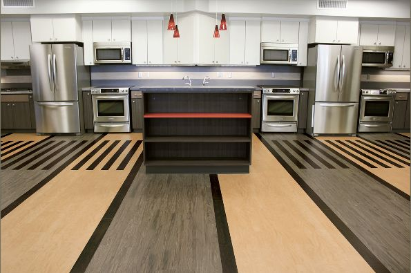 Floor Covering Installation Montreal, Floor Covering Installation Vaudreuil-Dorion, Floor Covering Installation Pierrefonds